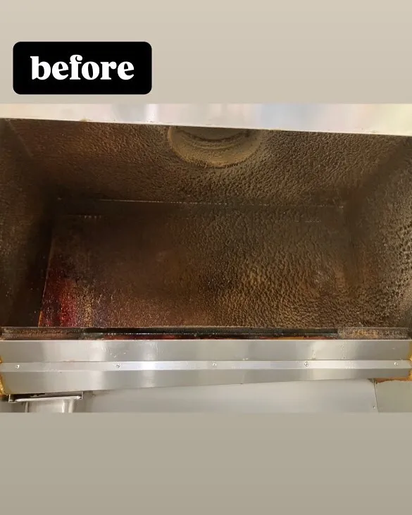 鳥取県米子市で店舗のフライヤー清掃をおこないました